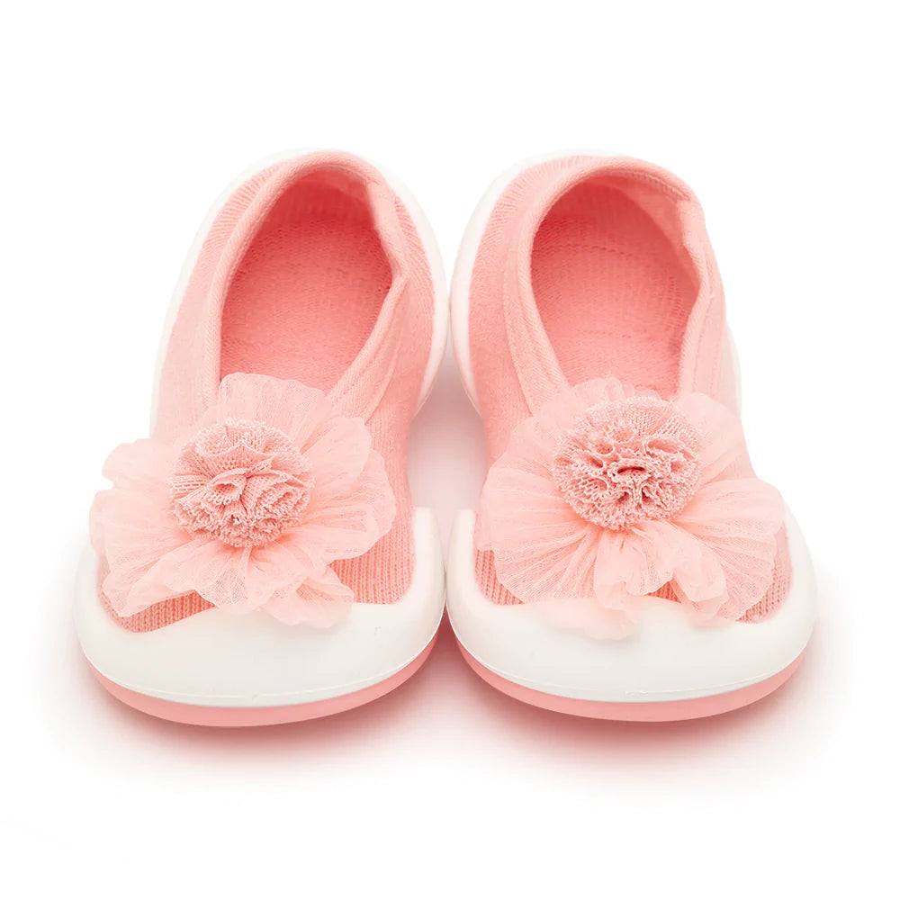 Pompom Flower Shoes