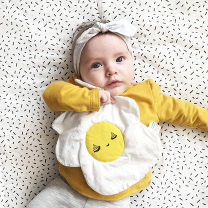 Egg Organic Crinkle Toy