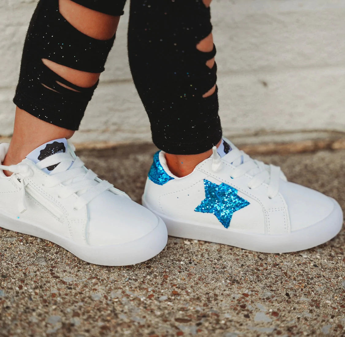 Charlee Sneakers