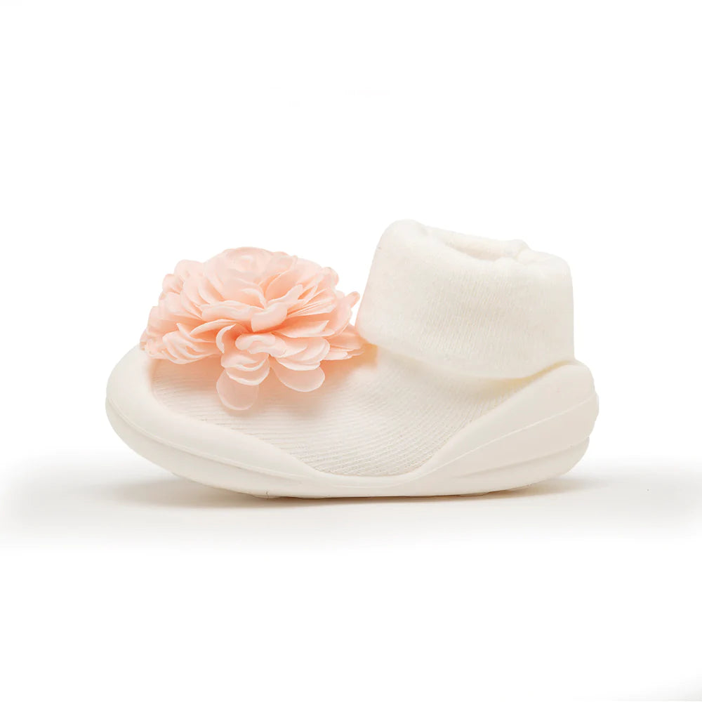 Corsage White Shoes