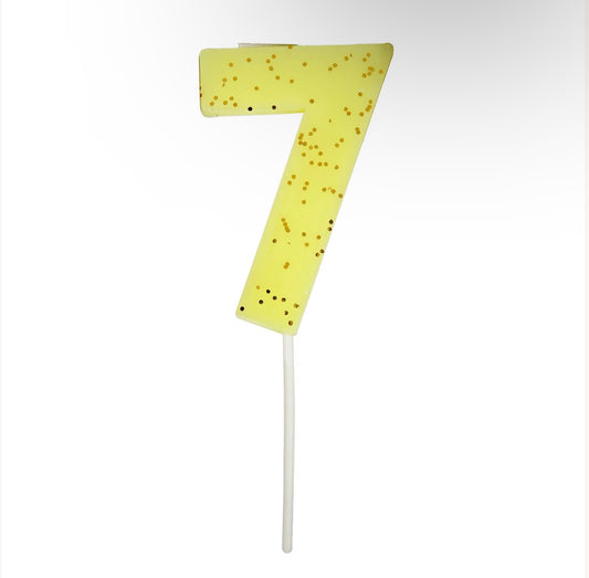 Number "Seven" Candle