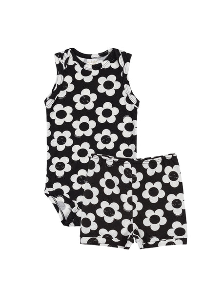 Black and White Daisy Set